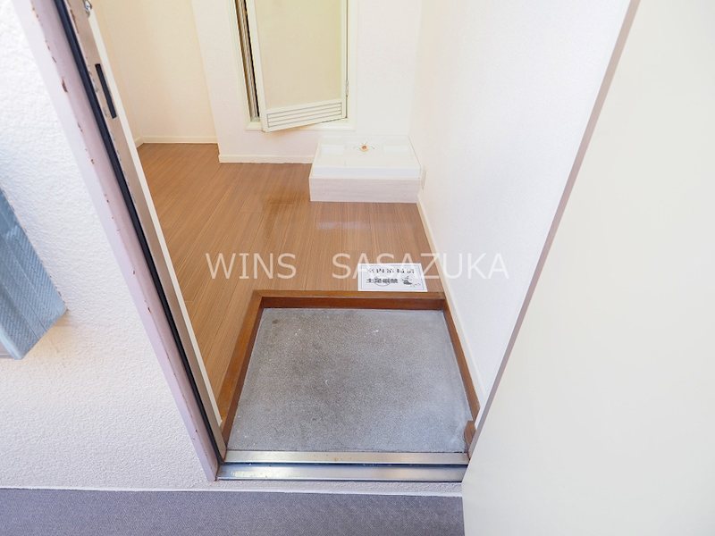 メゾンジョリ 玄関