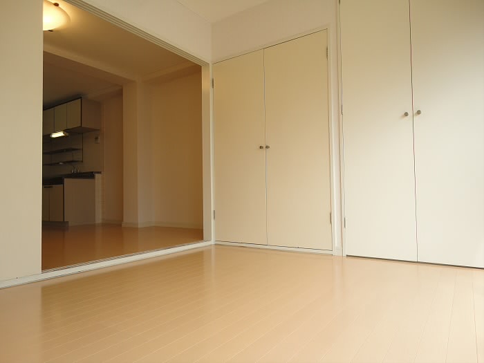 アムールビル ベッドルーム