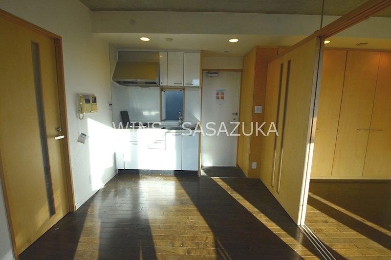 アドレー渋谷本町アネックス リビング