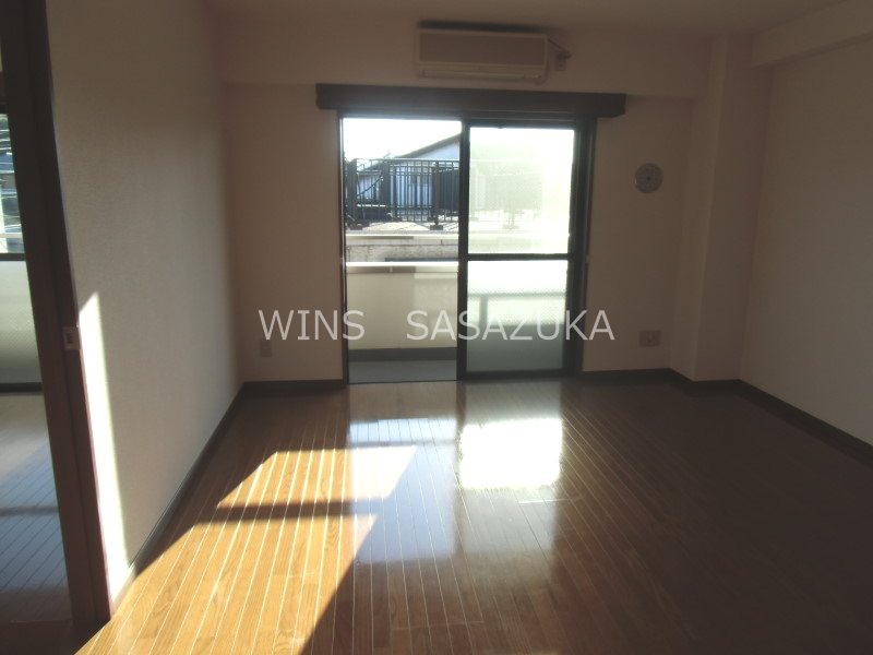 アルパイン松原 リビング