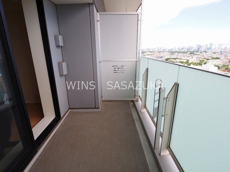 メルクマール京王笹塚レジデンス ベランダ