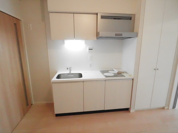 メルクマール京王笹塚レジデンス キッチン