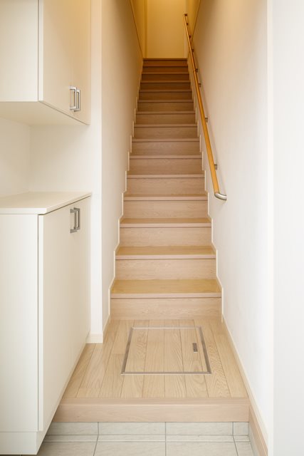 レイブランシス 玄関