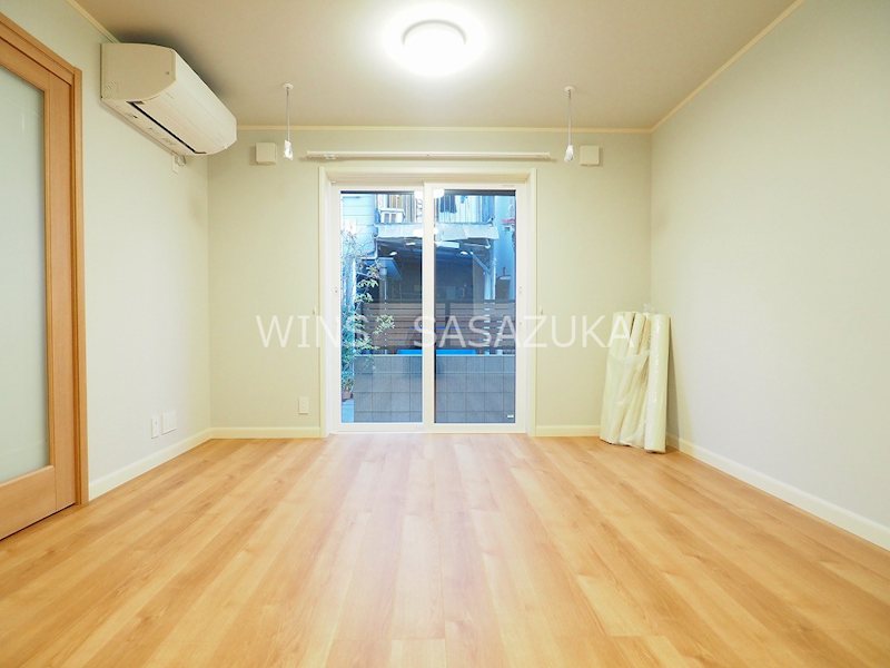 リトリート初台 リビング