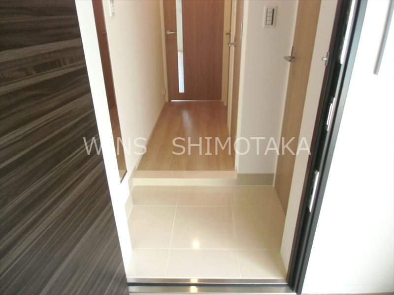 ルシュクレ永福 玄関