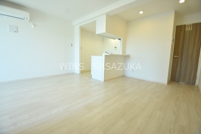 ルオーレ上北沢駅前 リビング