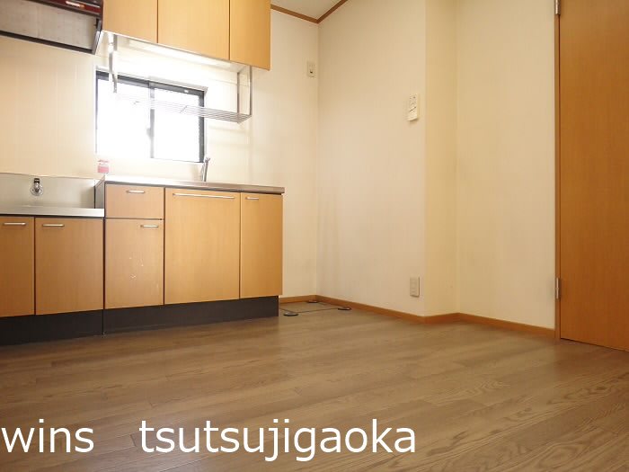 メープルアイ リビング