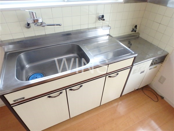 サンハイム新富 キッチン