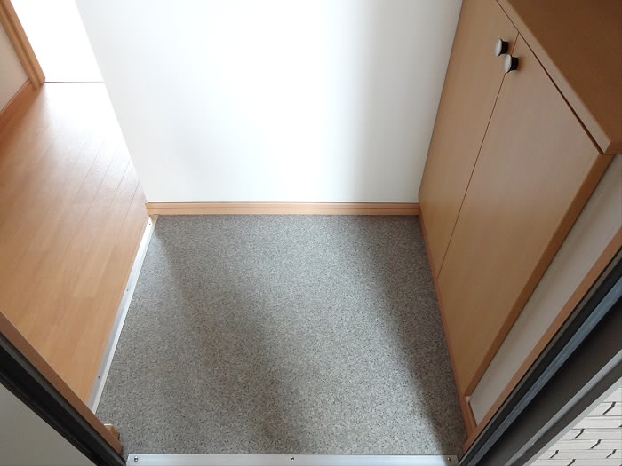 メゾンドツール 玄関