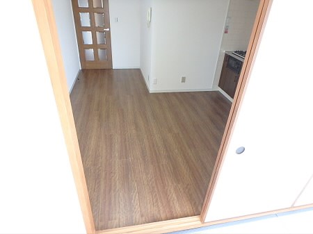 アブニール調布 リビング