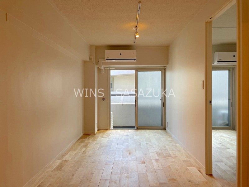 千葉ビル リビング