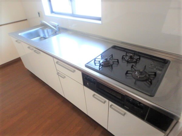 第一秀恵レジデンス キッチン