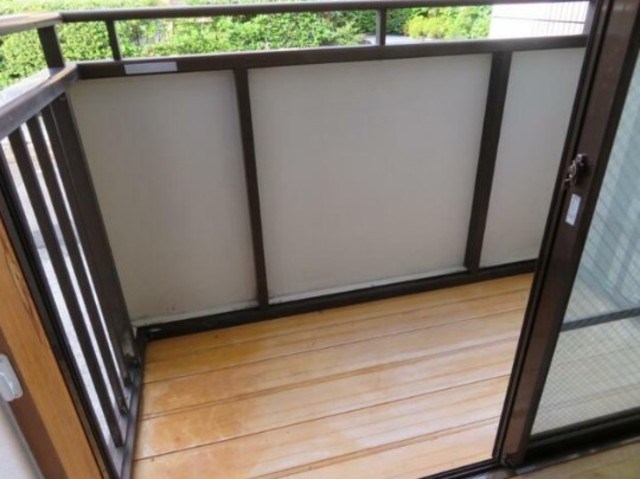 ヴィラアライ成城 ベランダ