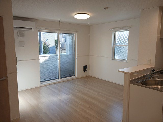 グランブルー リビング