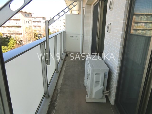 TELLUS八幡山 ベランダ