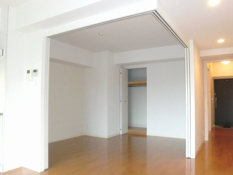 SANTE SAKAE ベッドルーム