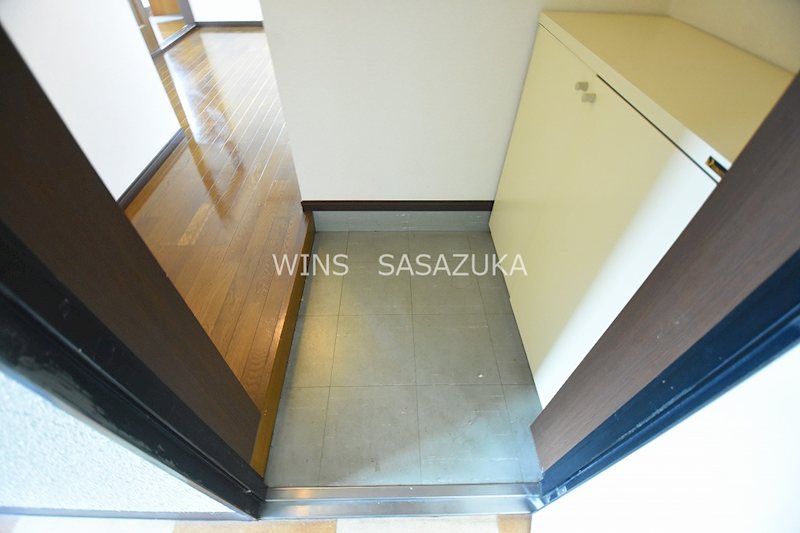 ロジマンエイト 玄関