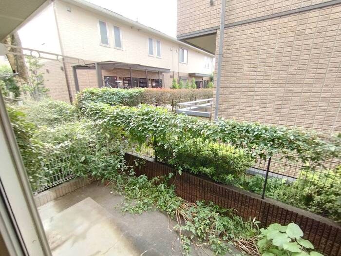 グランモア千歳烏山 ベランダ