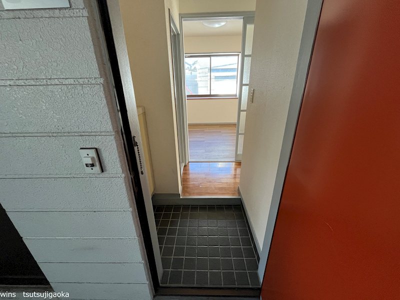 サンハウス 玄関