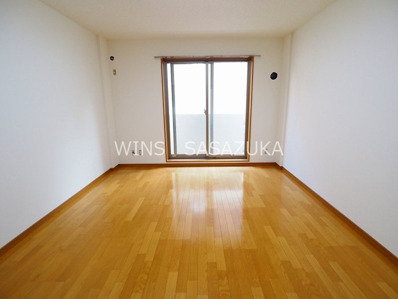 大原ＫＹハイツⅢ リビング