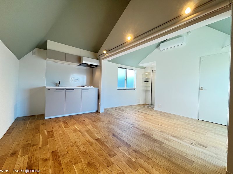 仙川アパートメント リビング