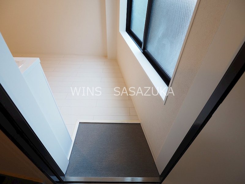 ヴィクトワール方南 玄関