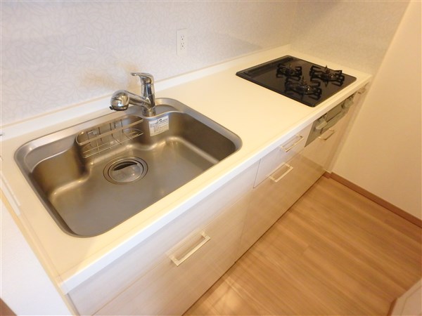 プレミスト調布駅前ブリリアントプレイス キッチン