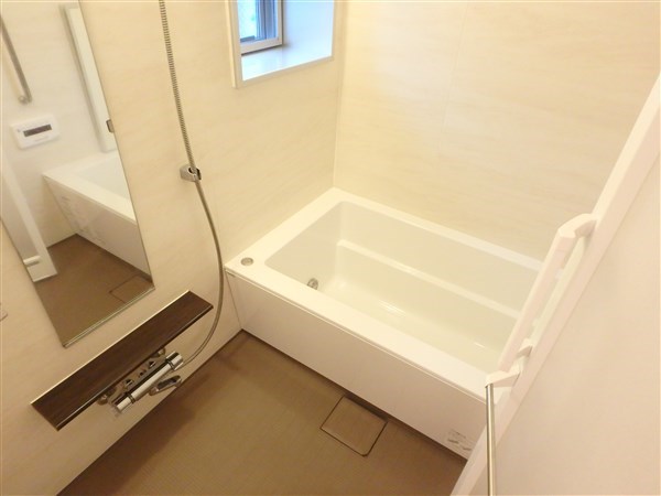 プレミスト調布駅前ブリリアントプレイス 風呂画像