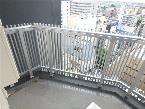 プレミスト調布駅前ブリリアントプレイス ベランダ