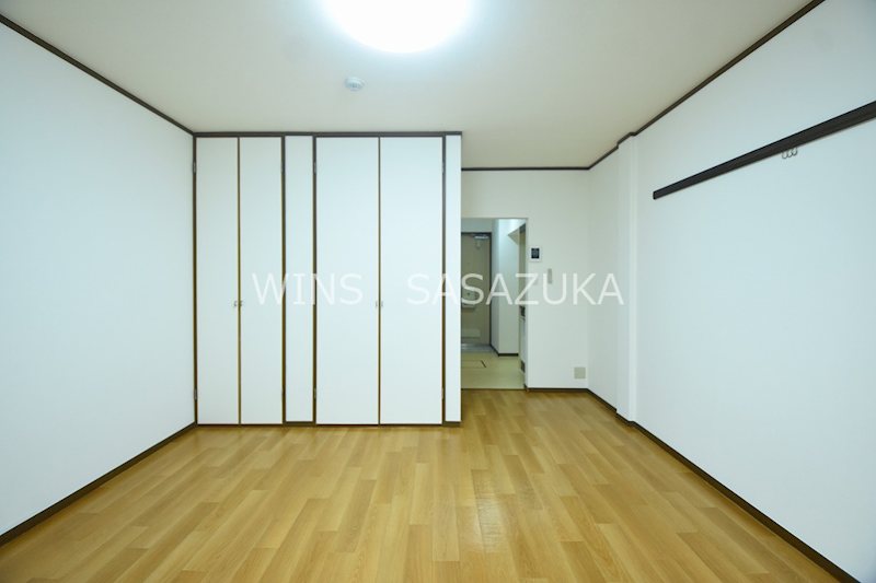 キャベッジホワイト ベッドルーム