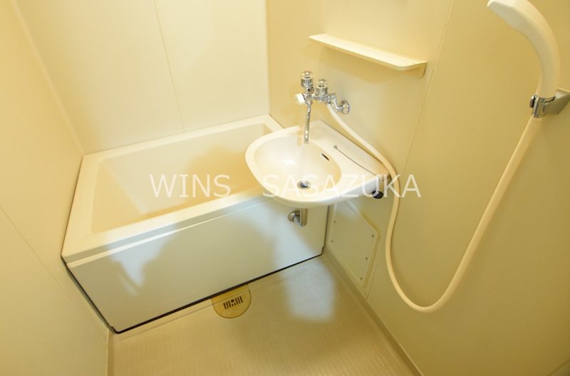 キャベッジホワイト 風呂画像