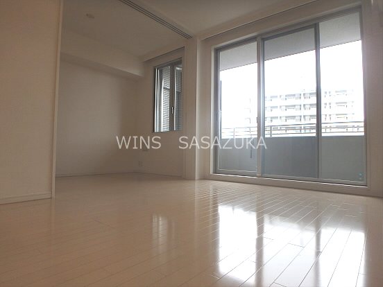 コンフォリア笹塚 リビング