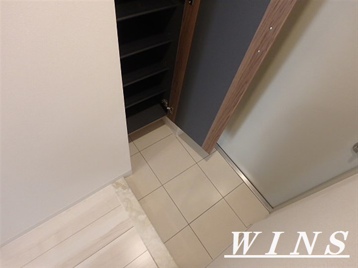 ブリーズ北沢 玄関