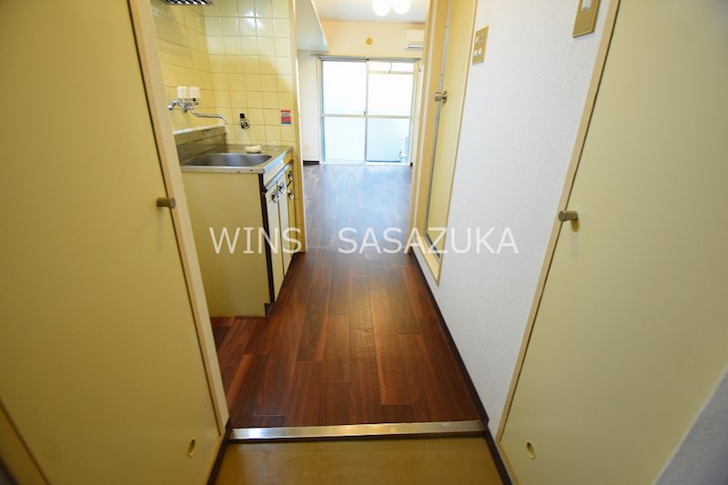 ユースフル笹塚Ⅱ 玄関