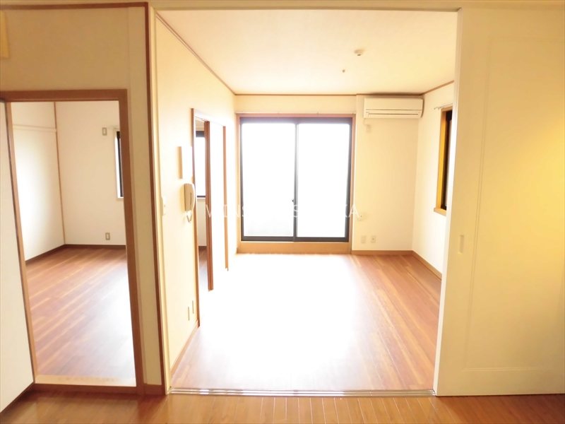 ハイセラコーポ リビング