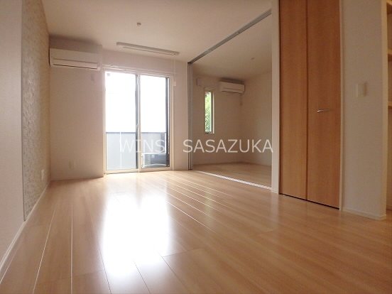 ノーブル・ルミナス笹塚 リビング