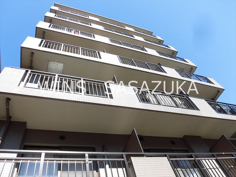 スカイアメッセ 外観