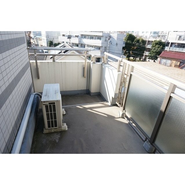ジェイフラッツ初台　 ベランダ