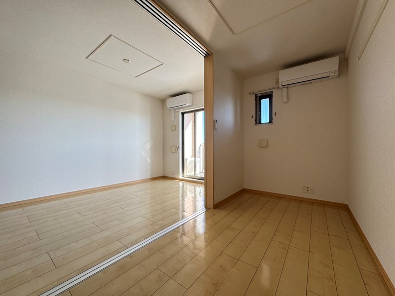 エテルノアイ ベッドルーム