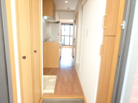 パレスピア 玄関