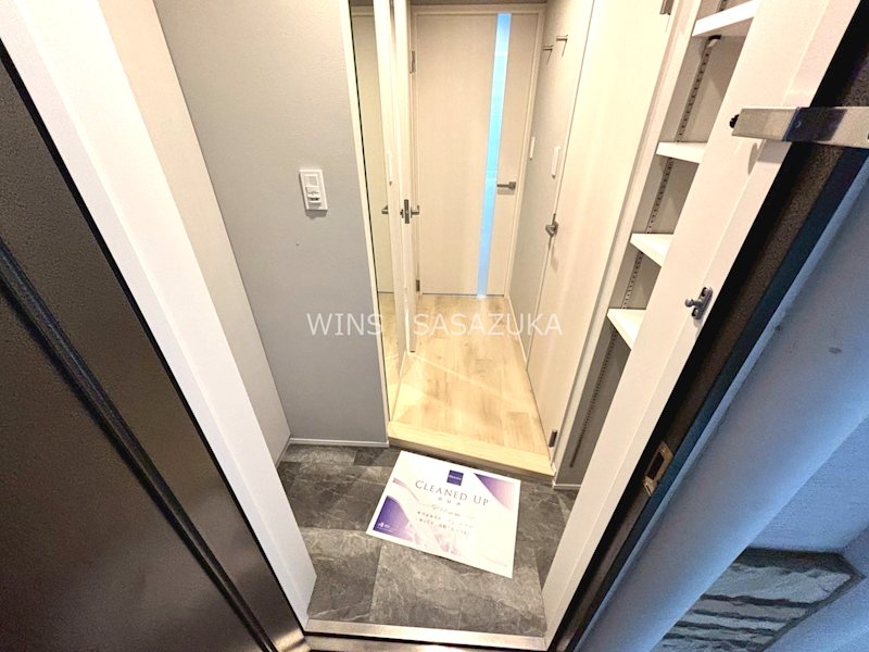 レジディア笹塚 玄関