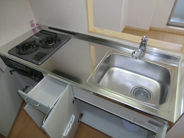 ベルク　ブルーメ　タクミ キッチン