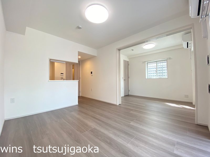 LUMINOUSつつじヶ丘（Eタイプ） リビング