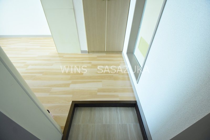 青山ハイツ 玄関