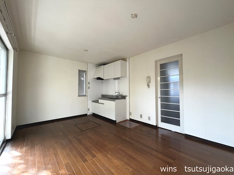 メゾンシェーヌ（弊社専任物件） リビング