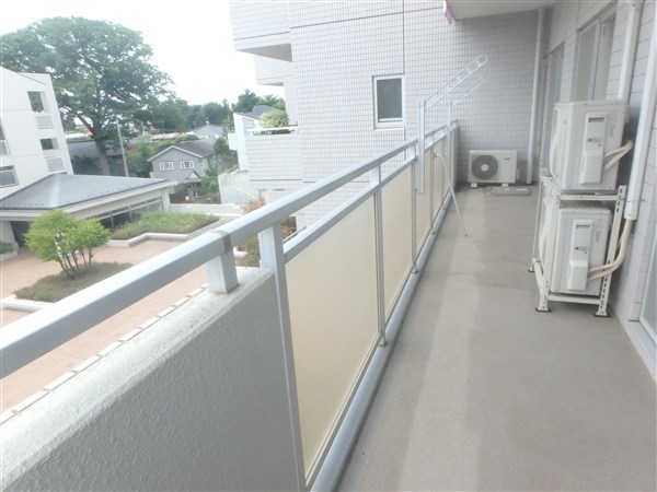 アンビックスつつじヶ丘　B棟 ベランダ