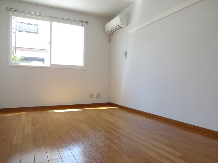 サンフラットつつじヶ丘 リビング