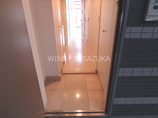 ジェイフラッツ初台　 玄関