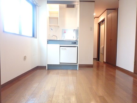 コートハウスJ　Ｂ棟 リビング