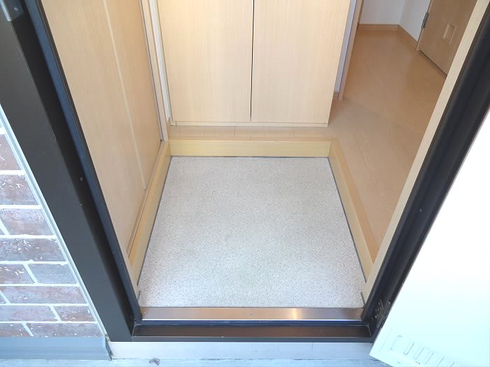 ラテール ブリエ 玄関